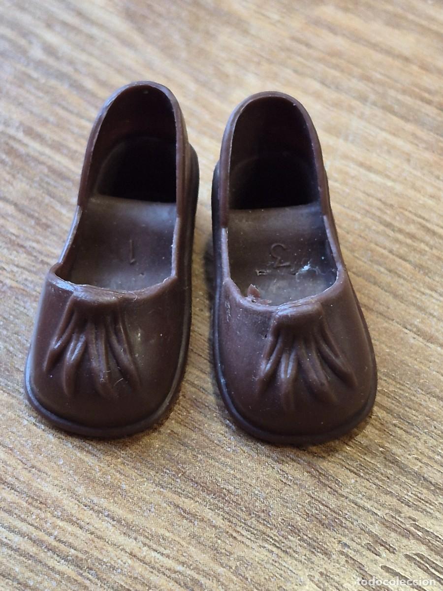 Mu&ntilde;ecas Modernas: zapatos sindy vintage