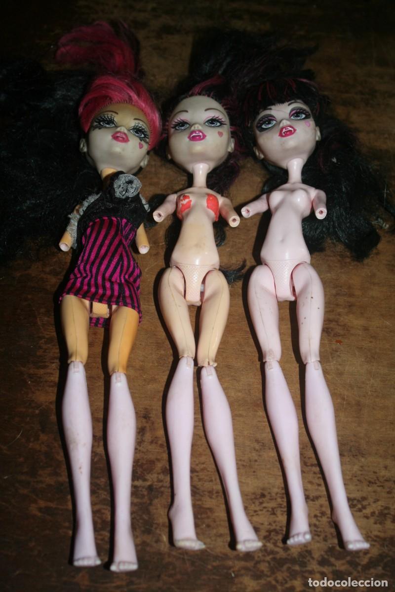 Mu&ntilde;ecas modernas: LOTE MU&Ntilde;ECAS MONSTER HIGH draculaura - Foto 2