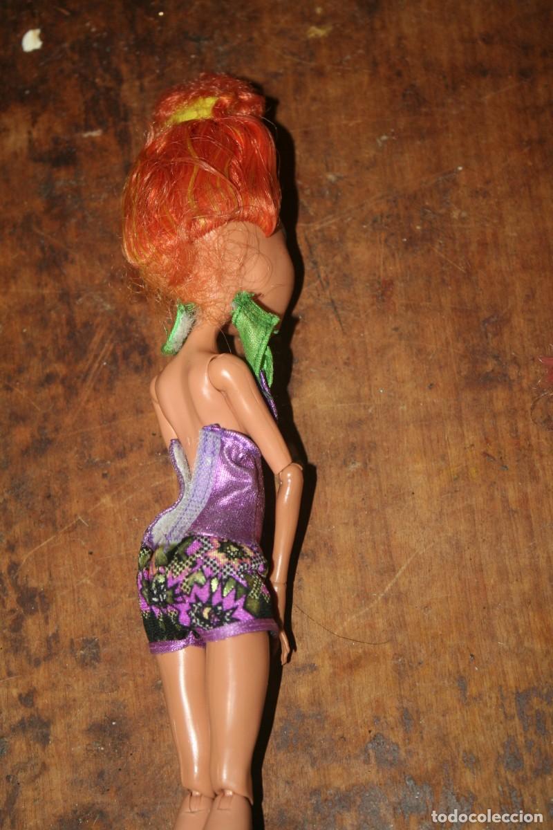 Mu&ntilde;ecas modernas: mu&ntilde;eca mu&ntilde;eco monster high HERMANA HOWLEEEN - Foto 3