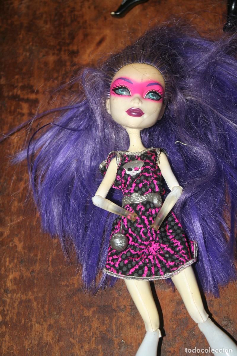 Mu&ntilde;ecas Modernas: mu&ntilde;eca mu&ntilde;eco monster high SPRECTRA