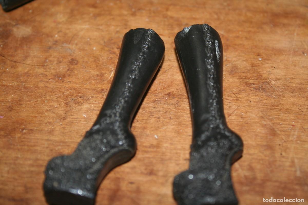 Mu&ntilde;ecas Modernas: mu&ntilde;eca mu&ntilde;eco monster high botas negras frankie