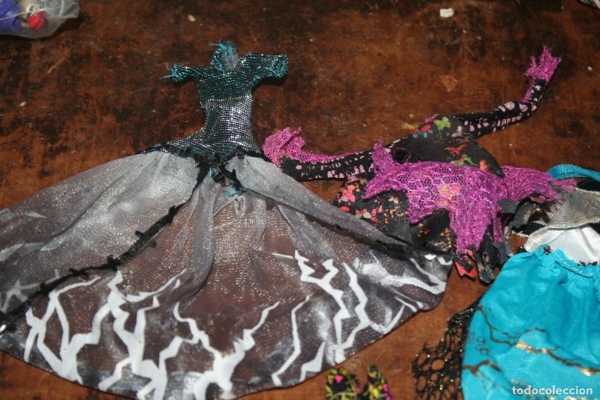 Mu&ntilde;ecas Modernas: mu&ntilde;eca mu&ntilde;eco monster high NO VENDO SUELTO LOTE ROPA