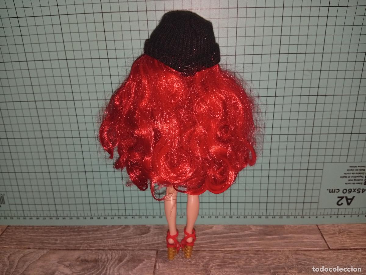 Mu&ntilde;ecas modernas: Mu&ntilde;eca Rainbow high Ruby fantastic fashion - Foto 4