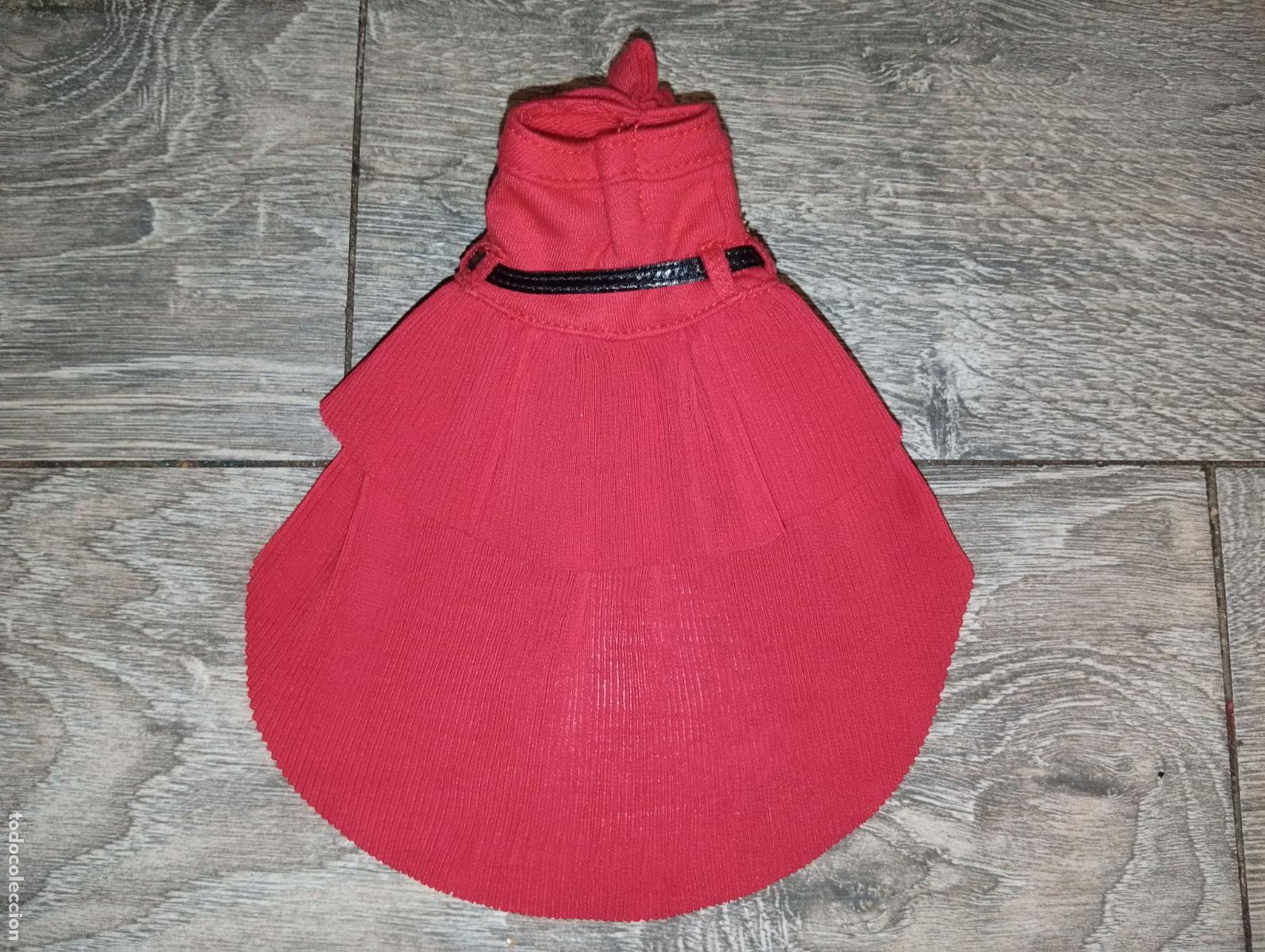 Mu&ntilde;ecas modernas: Mu&ntilde;eca Rainbow high Ruby fantastic fashion - Foto 12