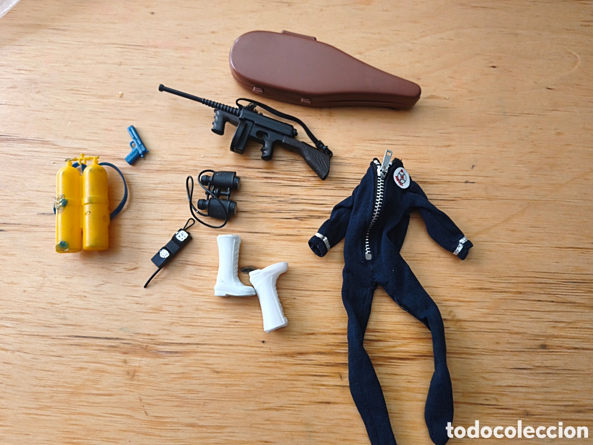 Mu&ntilde;ecas Modernas: Accesorios Mu&ntilde;eca Havoc traje y complementos