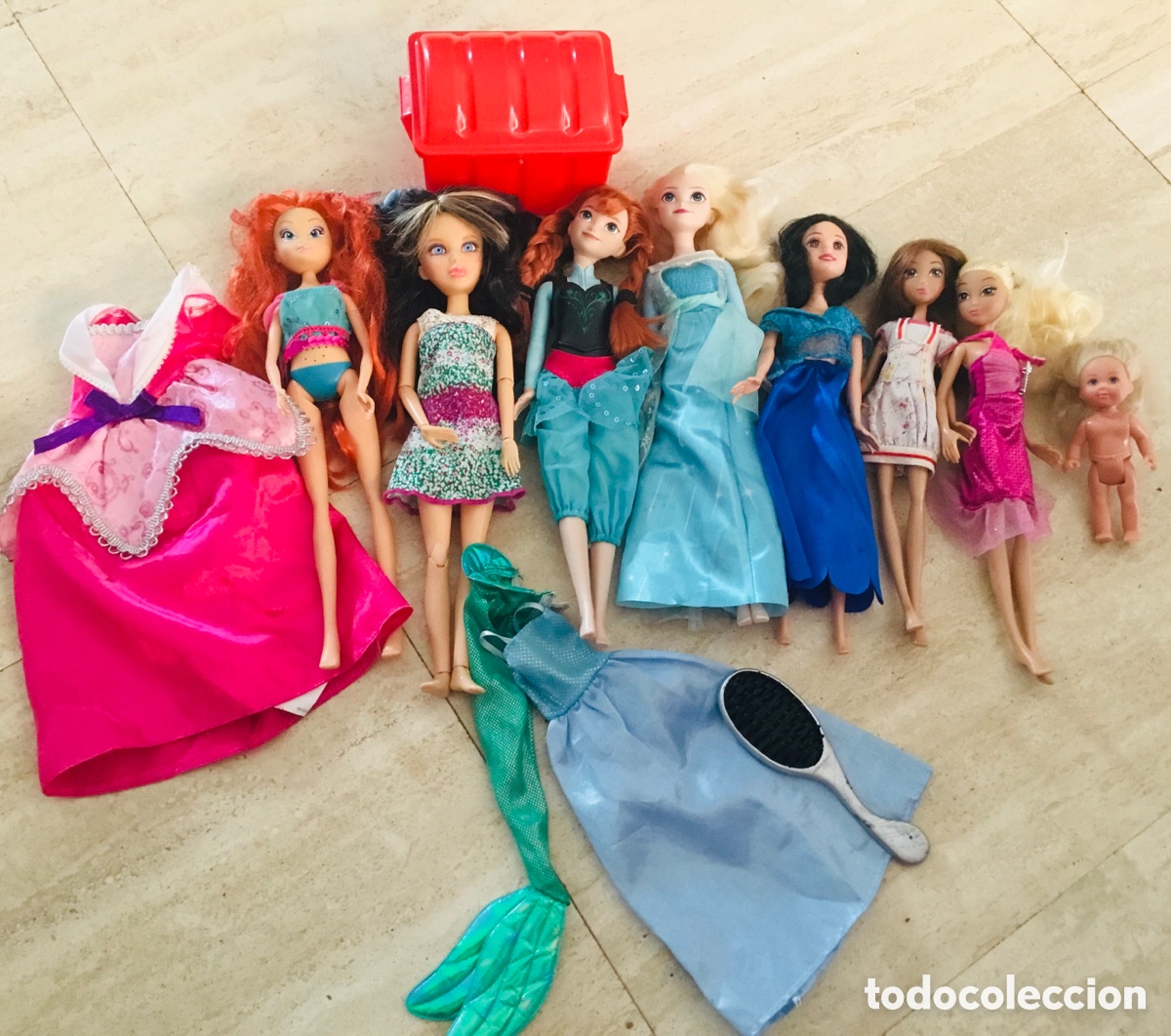 Mu&ntilde;ecas Modernas: Lote mu&ntilde;ecas disney Spin master y accesorios vintage