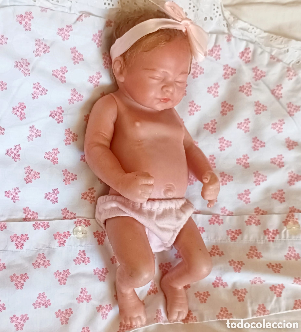 Mu&ntilde;ecas Modernas: Mu&ntilde;eca Bebe reborn silicona G F 7057 de 28 cm