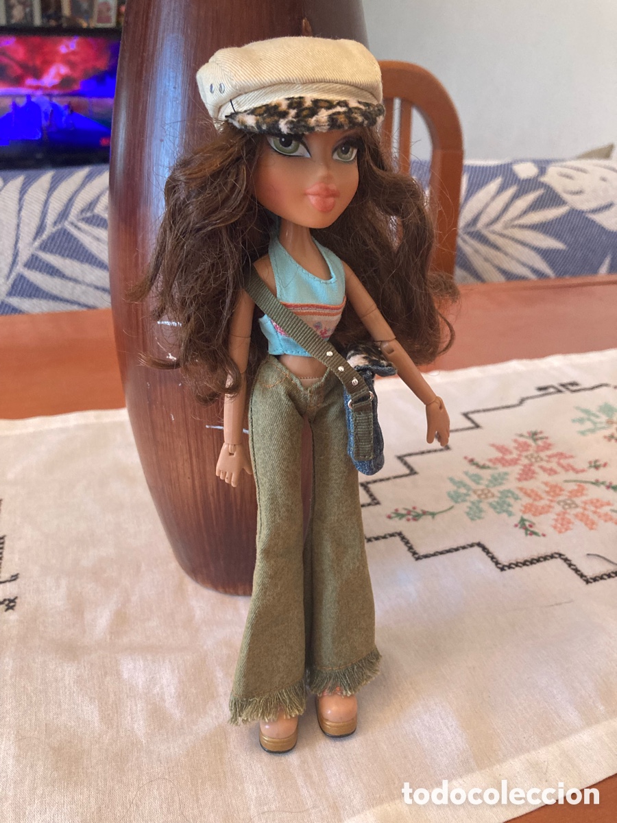 Mu&ntilde;ecas modernas: Mu&ntilde;eca Bratz 2001 MGA - Foto 3