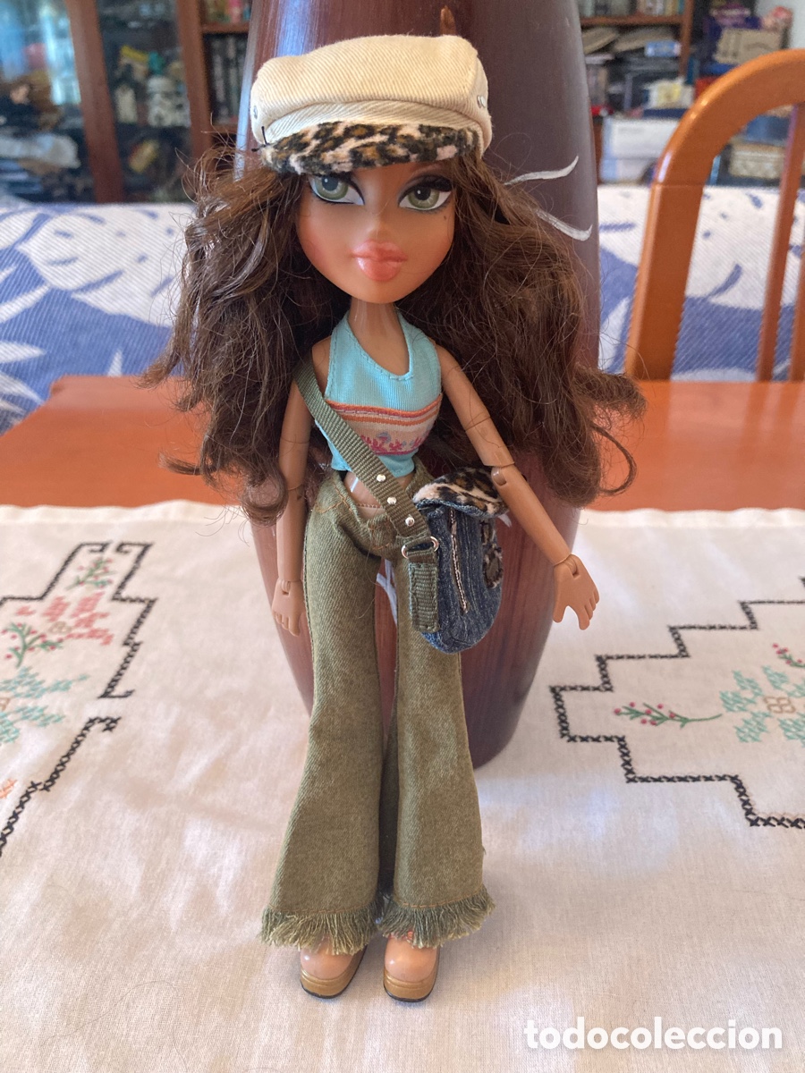 Mu&ntilde;ecas Modernas: Mu&ntilde;eca Bratz 2001 MGA