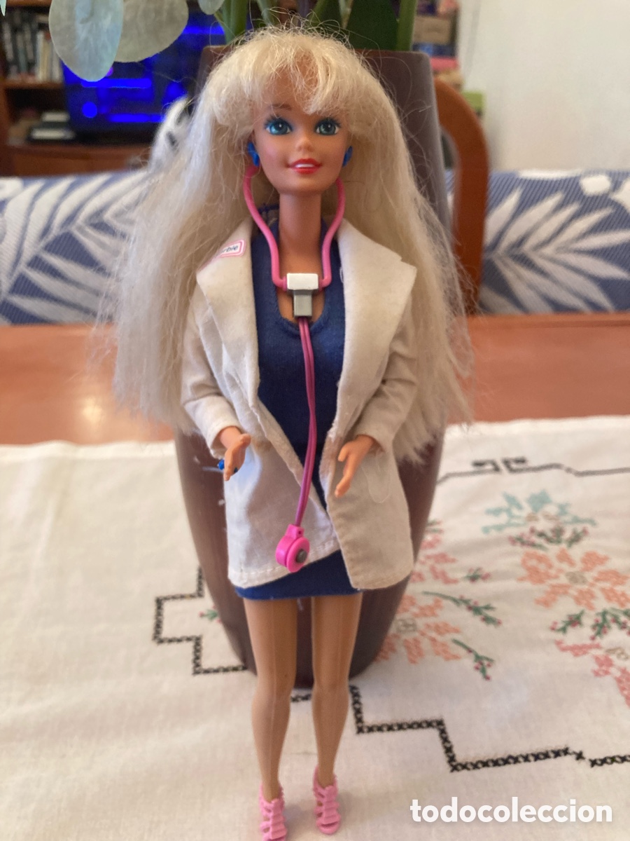 Mu&ntilde;ecas Modernas: Mu&ntilde;eca Barbie Vintage a&ntilde;os 90