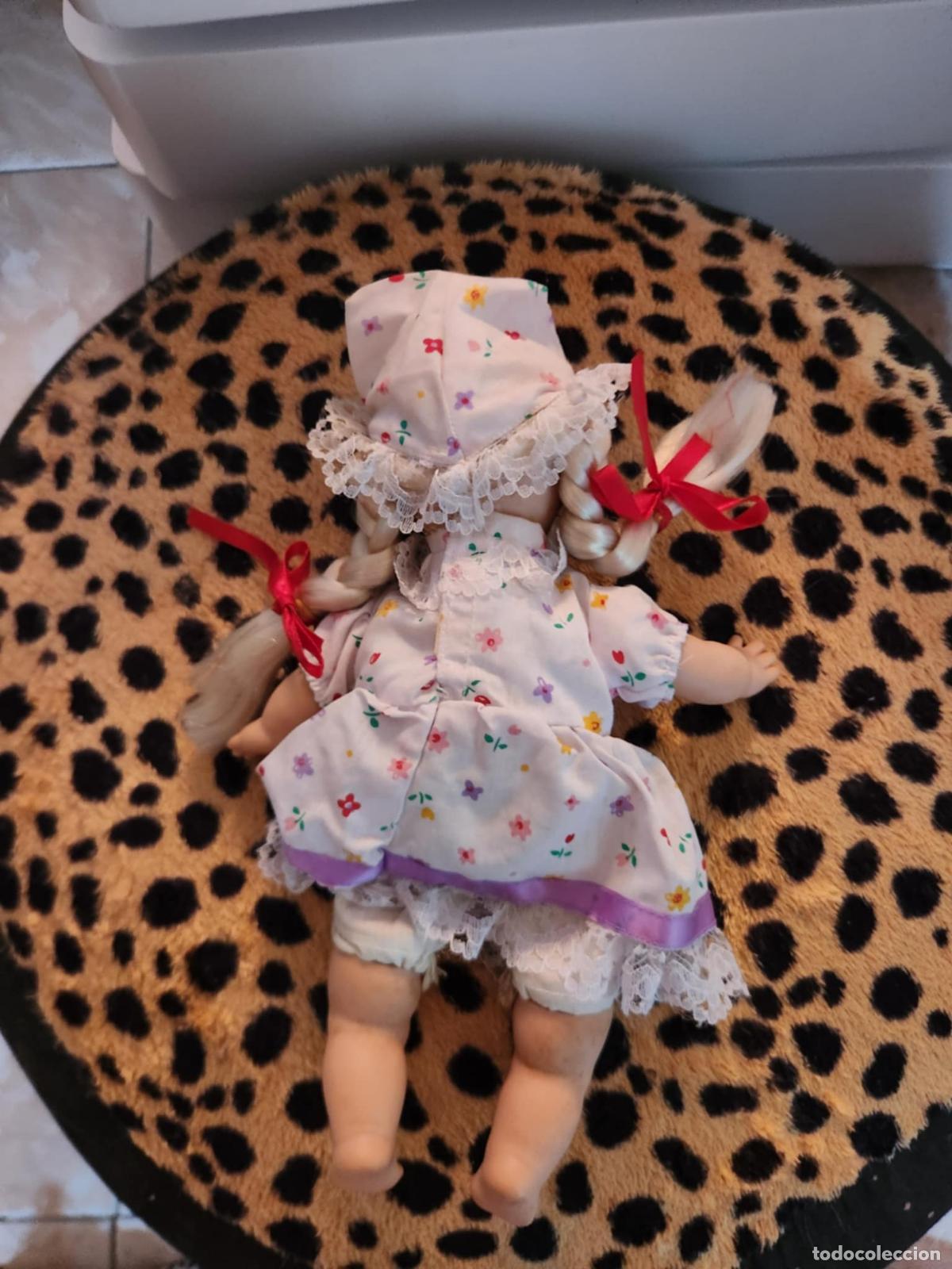 Mu&ntilde;ecas modernas: Mu&ntilde;eca eslovena t&iacute;pica a&ntilde;os 90 - Foto 2