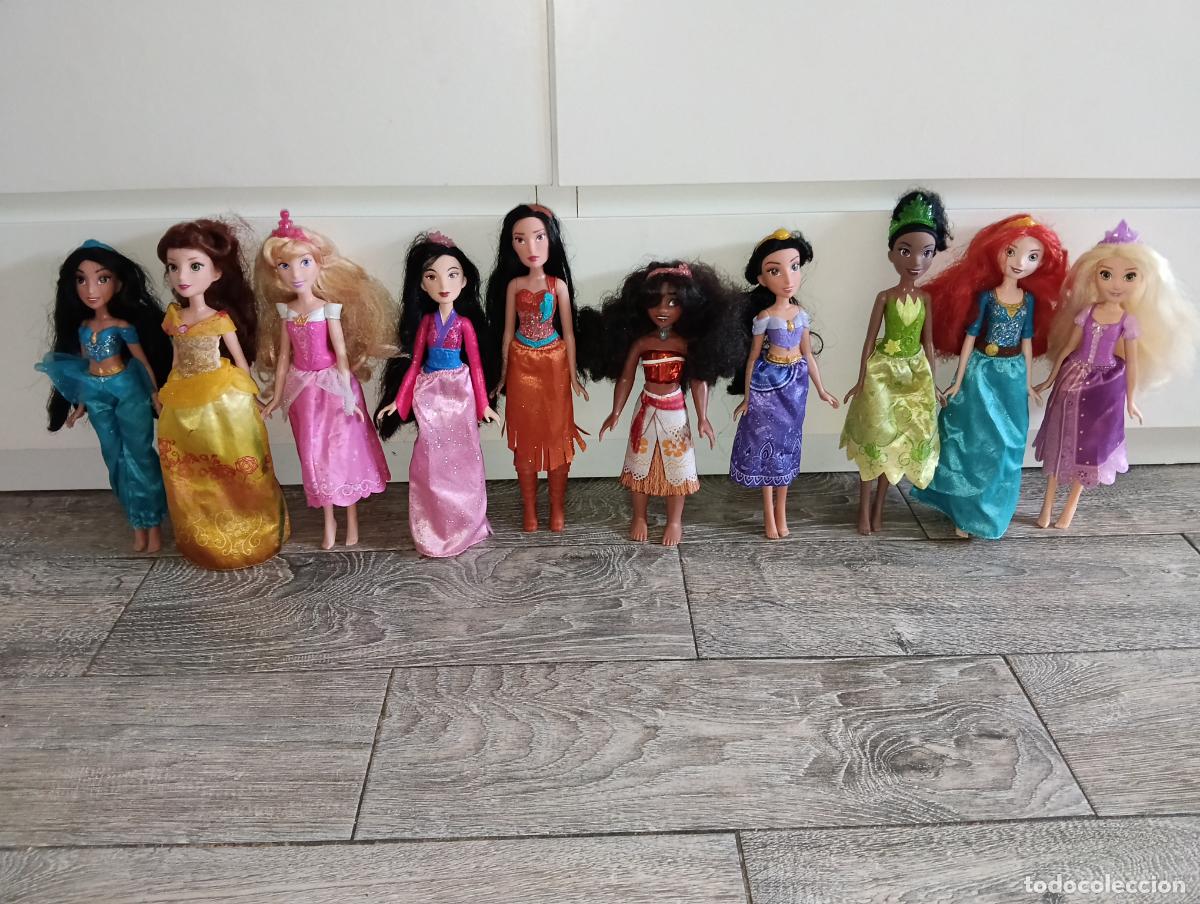Mu&ntilde;ecas Modernas: Colecci&oacute;n de 10 princesas Disney m&aacute;s 2 de regalo