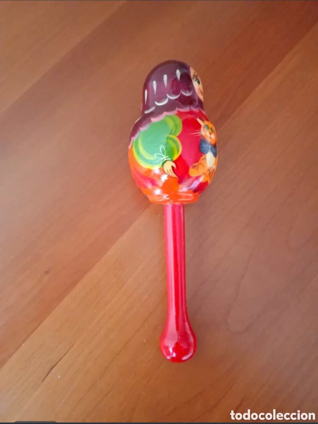 Mu&ntilde;ecas modernas: Sonajero Matrioska de madera - Foto 2