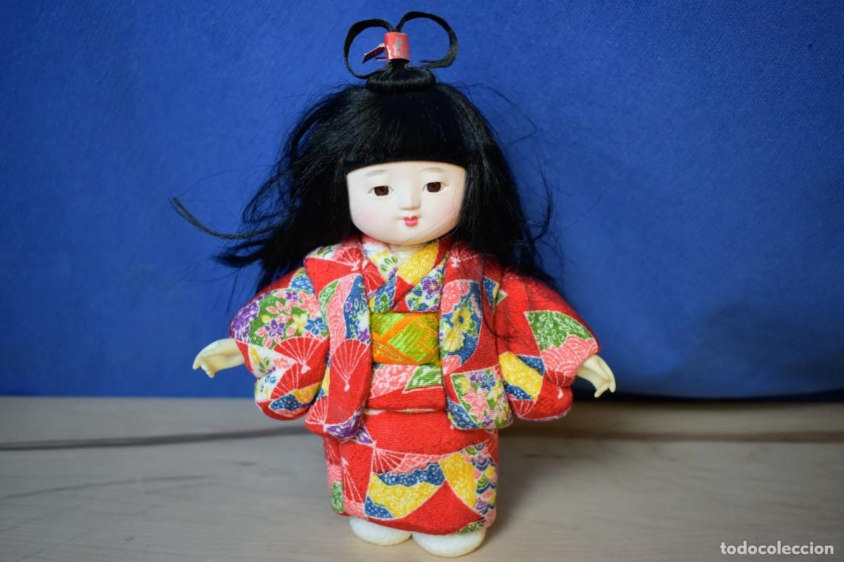Mu&ntilde;ecas Modernas: Bonita Mu&ntilde;eca Ichimatsu Japonesa
