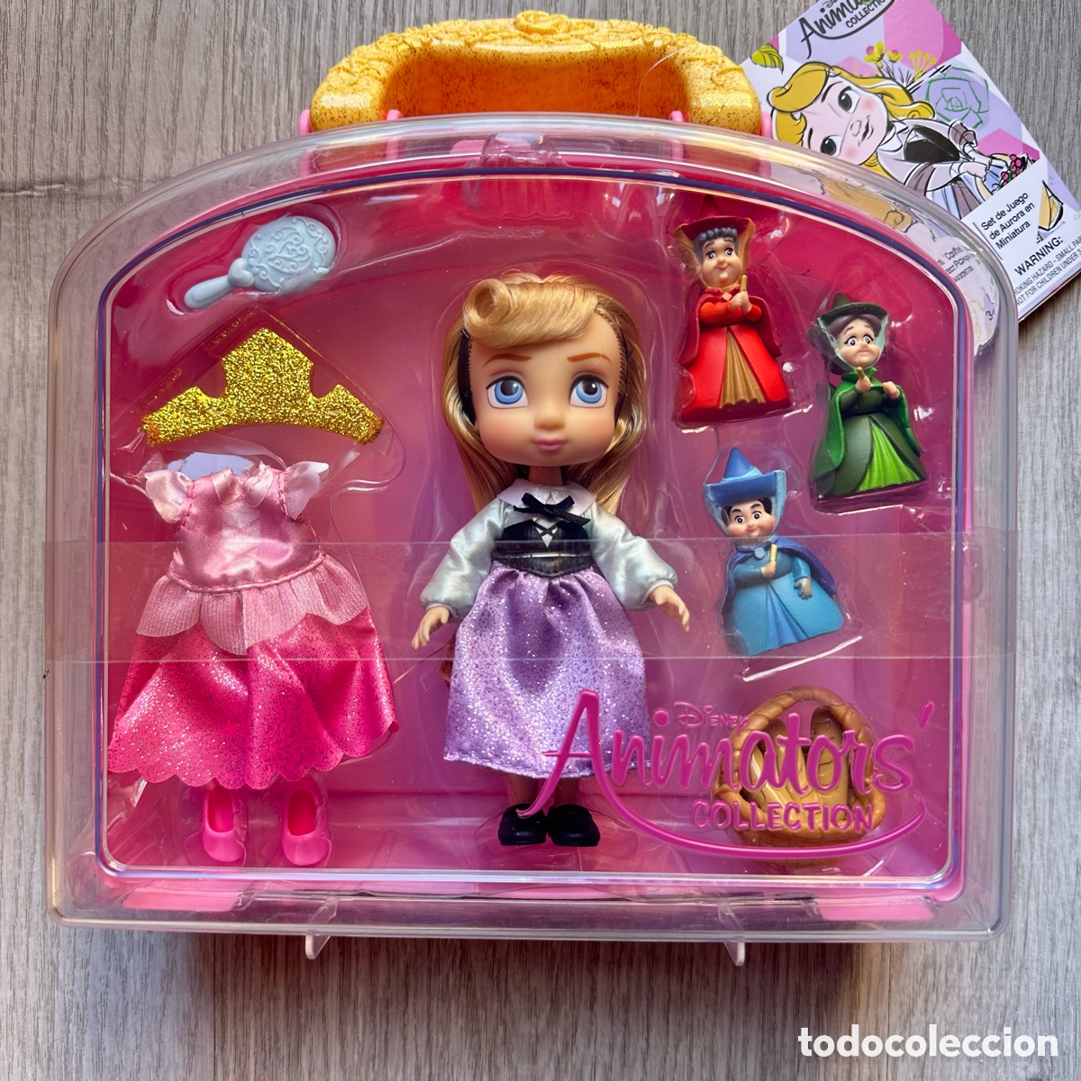 Mu&ntilde;ecas Modernas: Set juego mu&ntilde;eca en miniatura Aurora, colecci&oacute;n Animators, Disney Store.