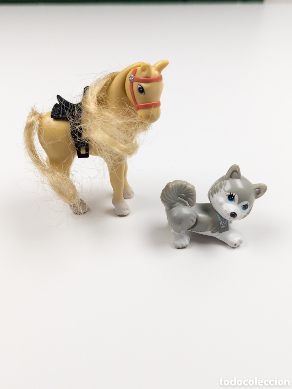 Mu&ntilde;ecas Modernas: Littlest pet shop indian ponie y husky