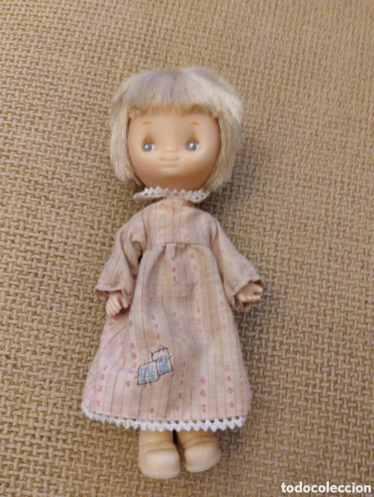 Mu&ntilde;ecas Modernas: Mu&ntilde;eca Knicker Bocker Hallmark rubia