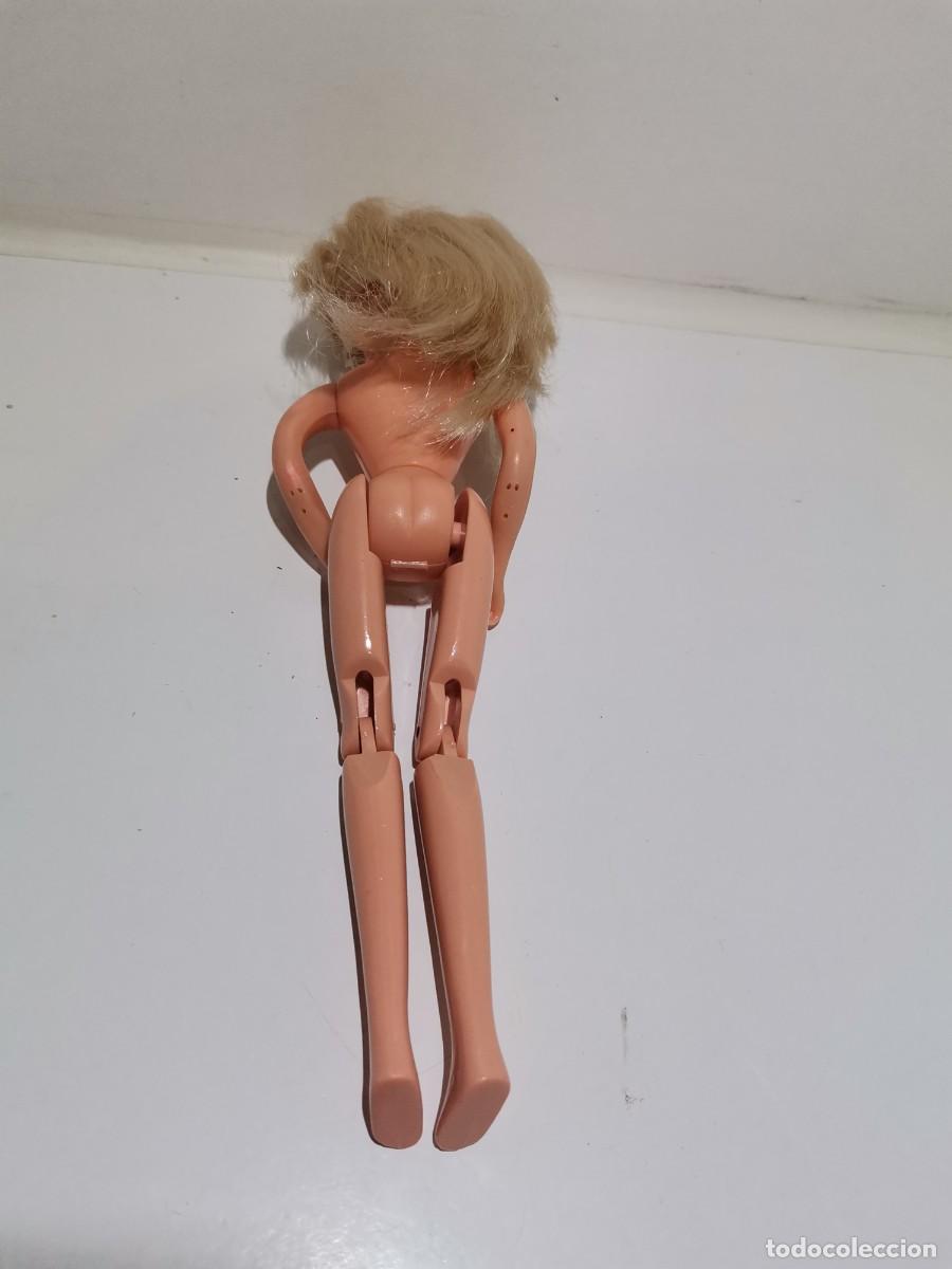 Mu&ntilde;ecas modernas: mu&ntilde;eca chabel articulada - Foto 6