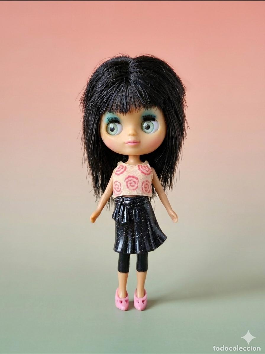Mu&ntilde;ecas Modernas: Mu&ntilde;eca Blythe Mini Littlest Pet Shop - Hasbro 2010