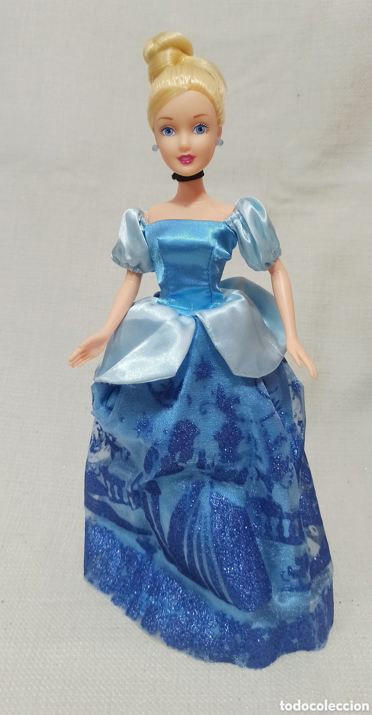 Mu&ntilde;ecas Modernas: Cenicienta Disney 2004 Simba Toys