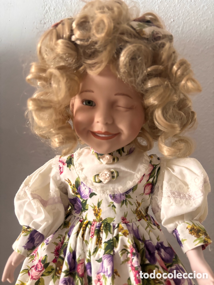 Mu&ntilde;ecas Modernas: Mu&ntilde;eca de porcelana ALBERON DOLLS