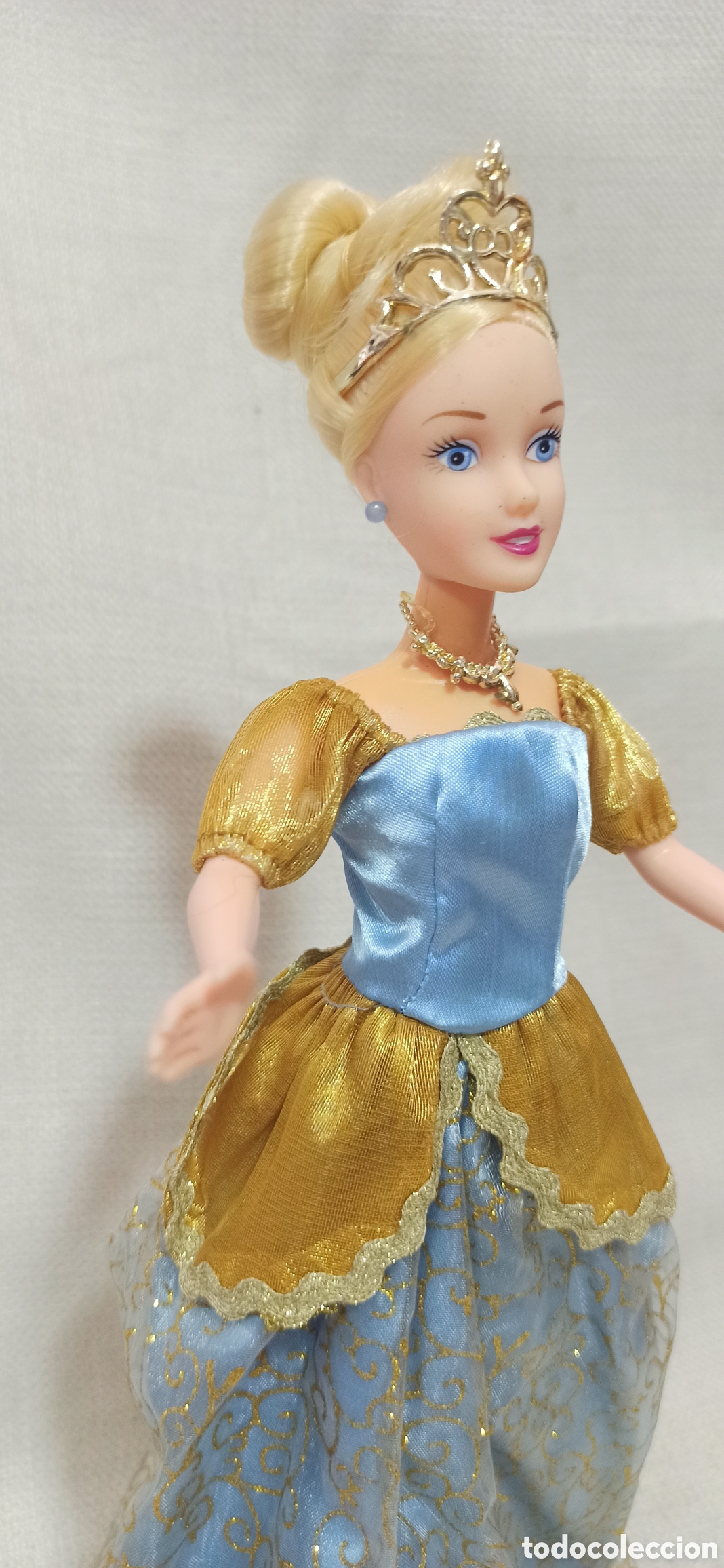 Mu&ntilde;ecas modernas: Cenicienta Disney de Simba Toys 2004 - Foto 2