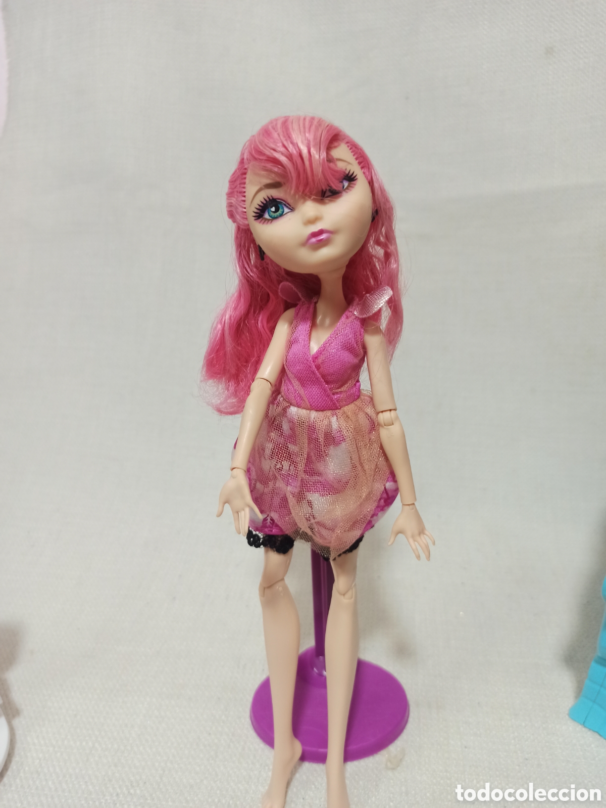 Mu&ntilde;ecas modernas: Mu&ntilde;eca Ever After High - Foto 3