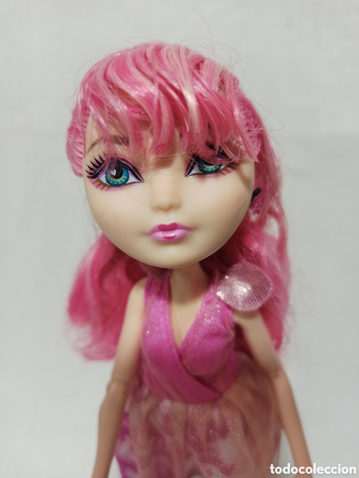 Mu&ntilde;ecas modernas: Mu&ntilde;eca Ever After High - Foto 4
