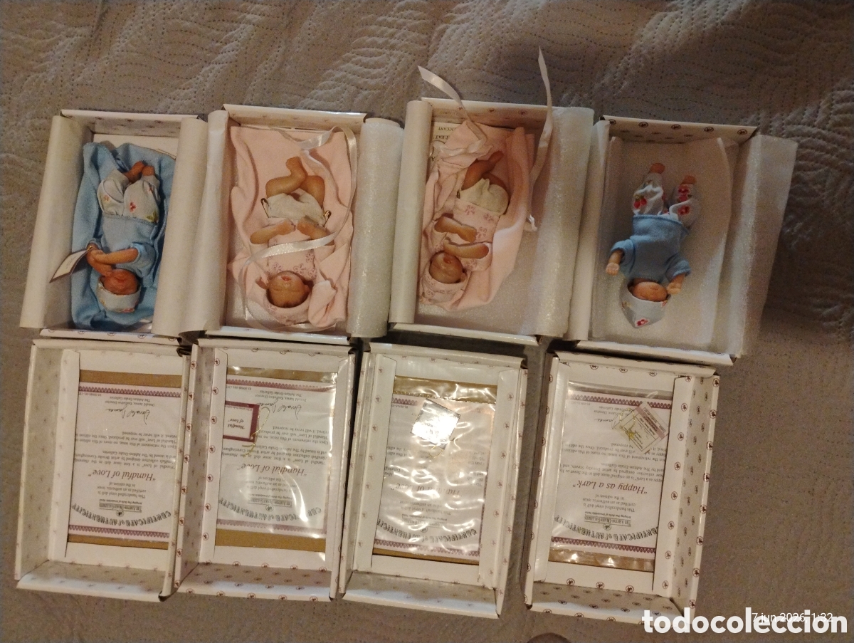 Mu&ntilde;ecas Modernas: &diams;LOTE 4 MU&Ntilde;ECAS MINIATURA ASHTON-DRAKE GALLERIES. CON CAJAS Y CERTIFICADOS