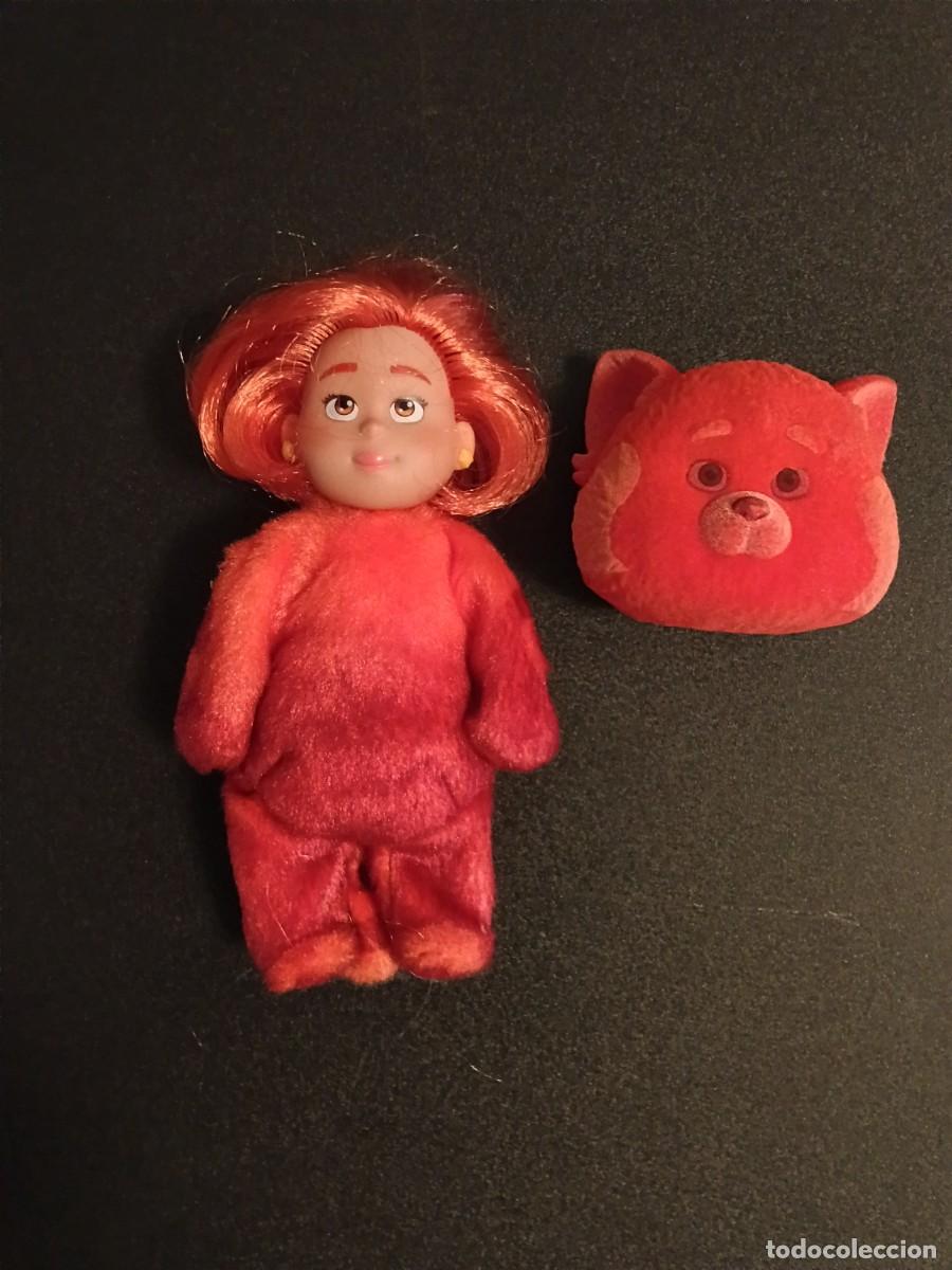 Mu&ntilde;ecas modernas: Mu&ntilde;eca Disney Pixar Mei Red - Foto 1