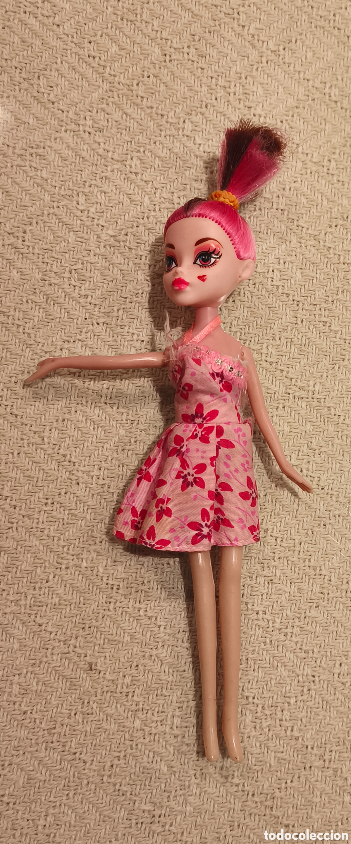 Mu&ntilde;ecas Modernas: Mu&ntilde;eca versi&oacute;n &rdquo;bootleg&rdquo; Monster High,