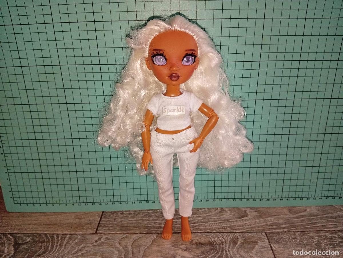 Mu&ntilde;ecas modernas: mu&ntilde;eca Rainbow high color snd create - Foto 7
