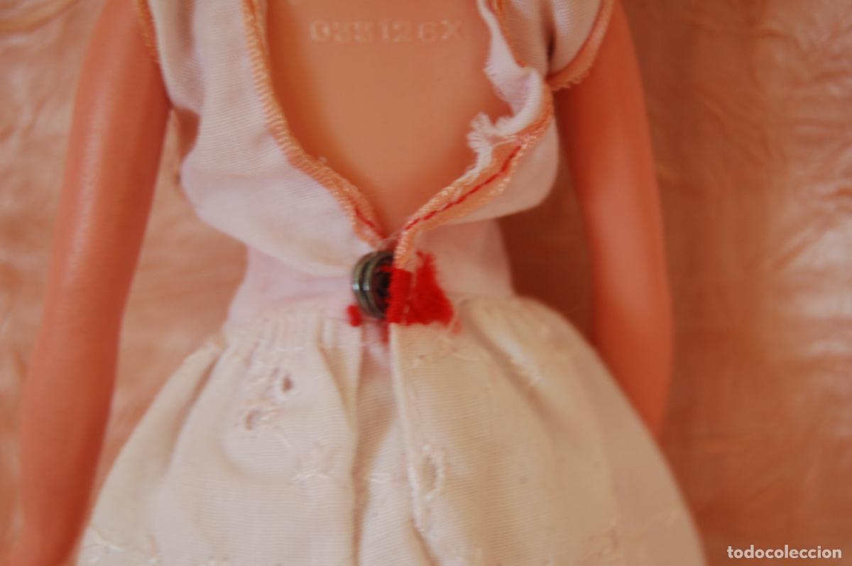 Mu&ntilde;ecas modernas: mu&ntilde;eca sindy de hong kong - Foto 12