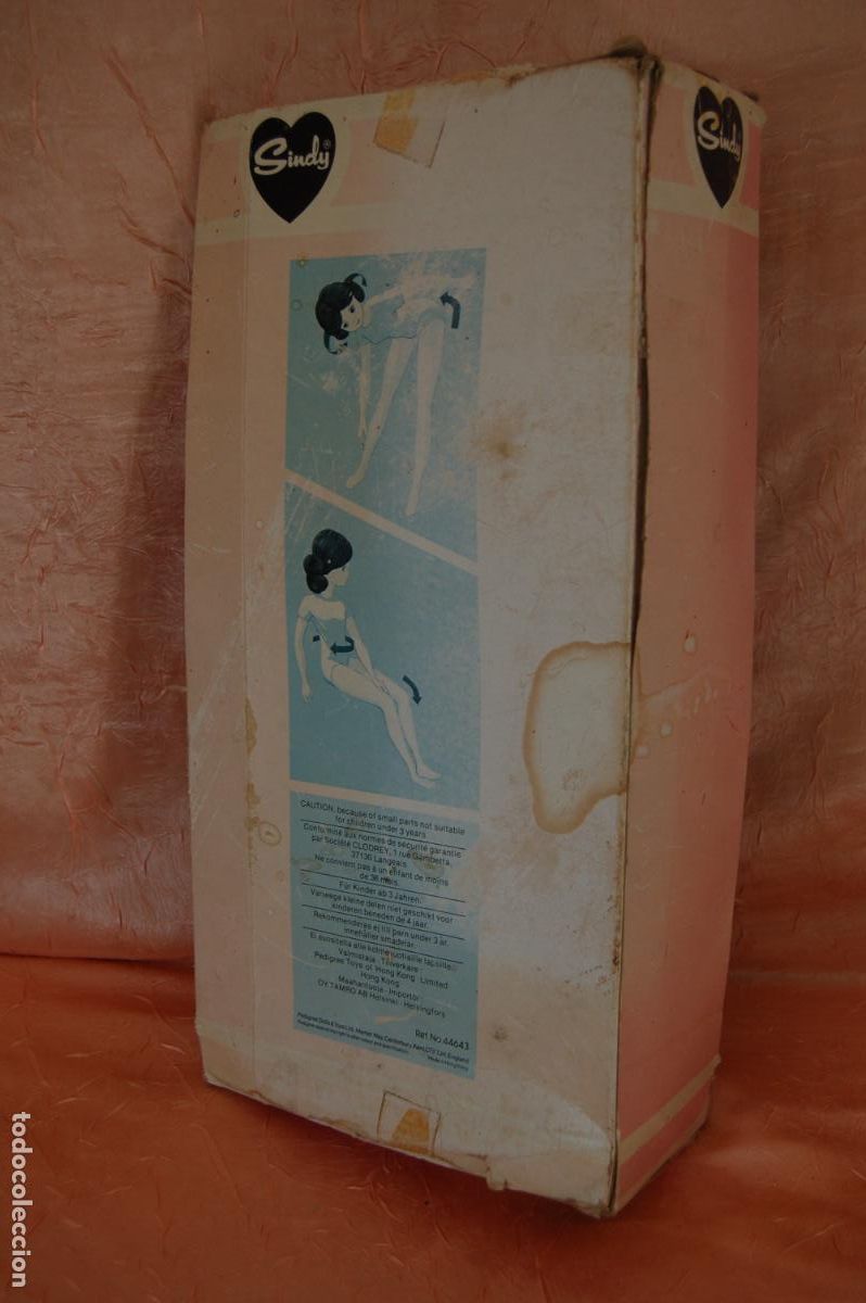Mu&ntilde;ecas modernas: mueca sindy de pedigree en caja - Foto 6