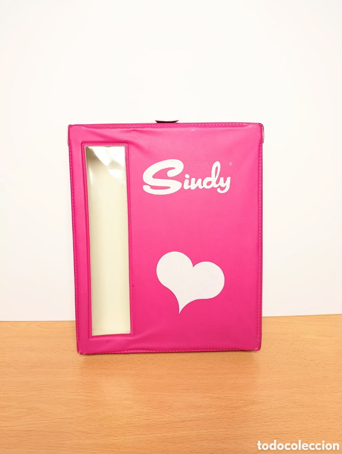 Mu&ntilde;ecas Modernas: Armario / Carry case Sindy pedigree 1974