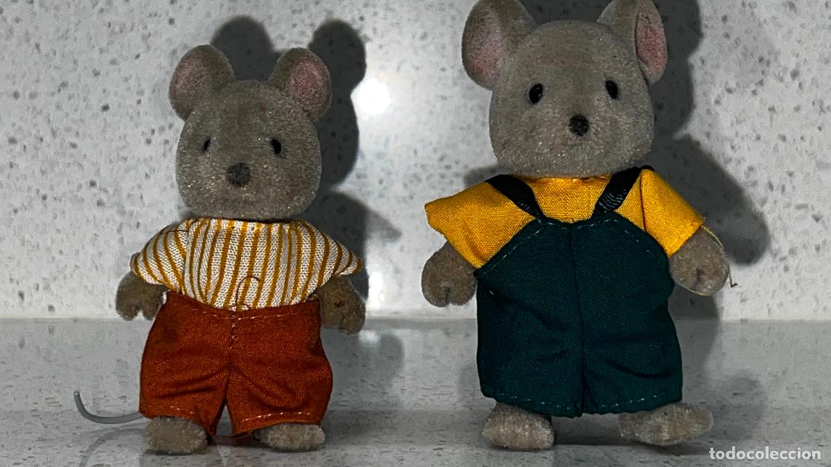 Mu&ntilde;ecas modernas: SYLVANIAN - ANTIGUOS MU&Ntilde;ECOS RATAS SYLVANIAN, VESTIDOS DE ORIGEN!