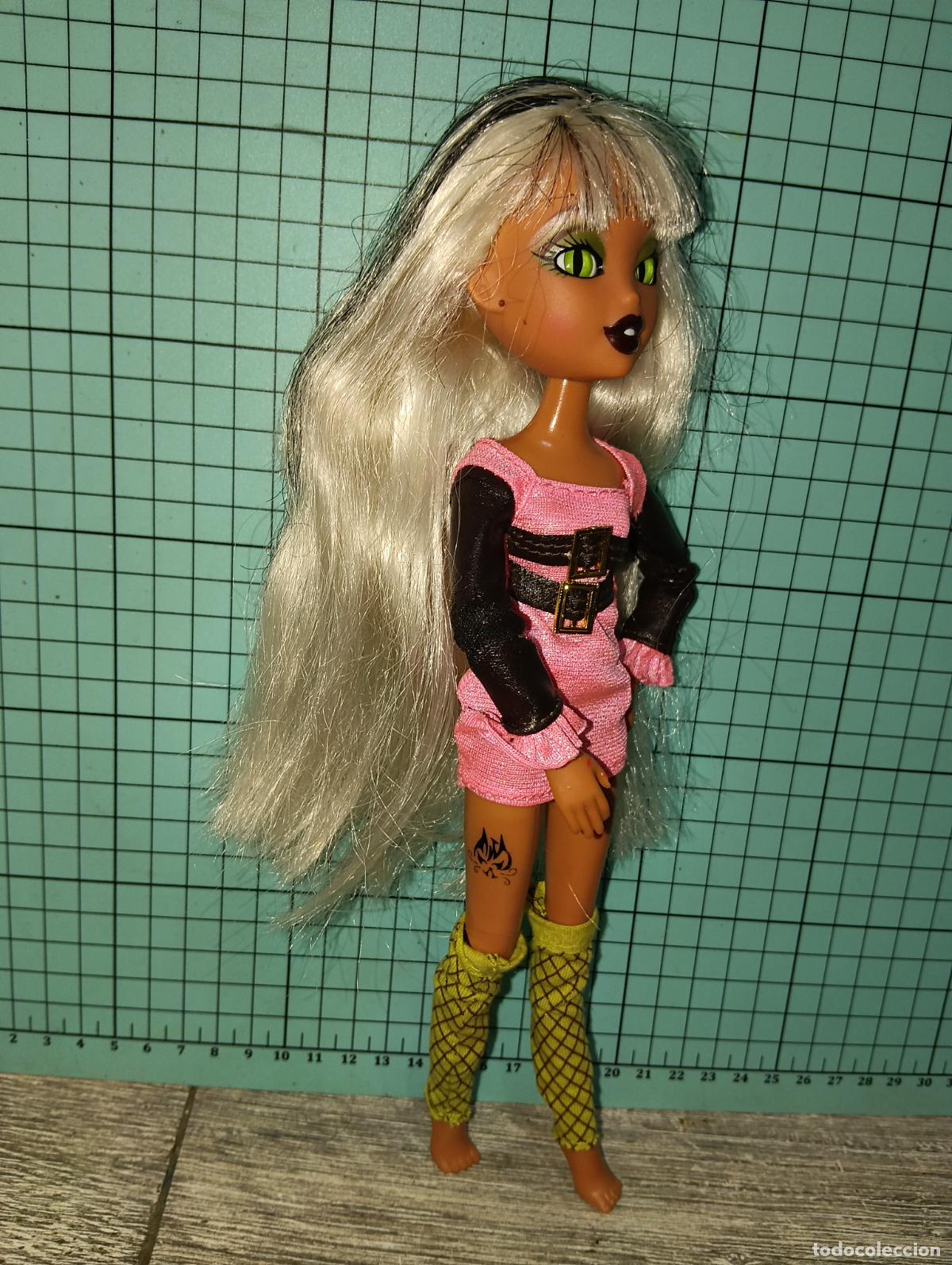 Mu&ntilde;ecas modernas: Mu&ntilde;eca Bratzillaz Sashabella Paw - Foto 6
