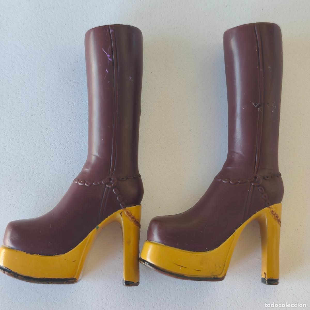 Mu&ntilde;ecas modernas: MGA BRATZ Mu&ntilde;eca Bratz Zapato de Repuesto botas de tacon
