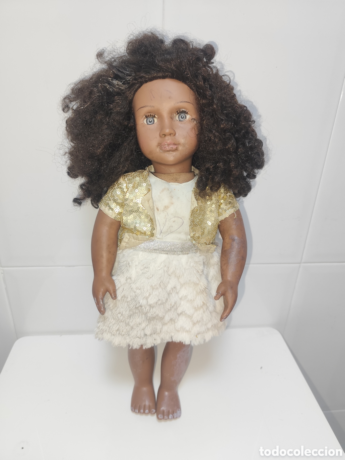 Mu&ntilde;ecas modernas: New generation Africa