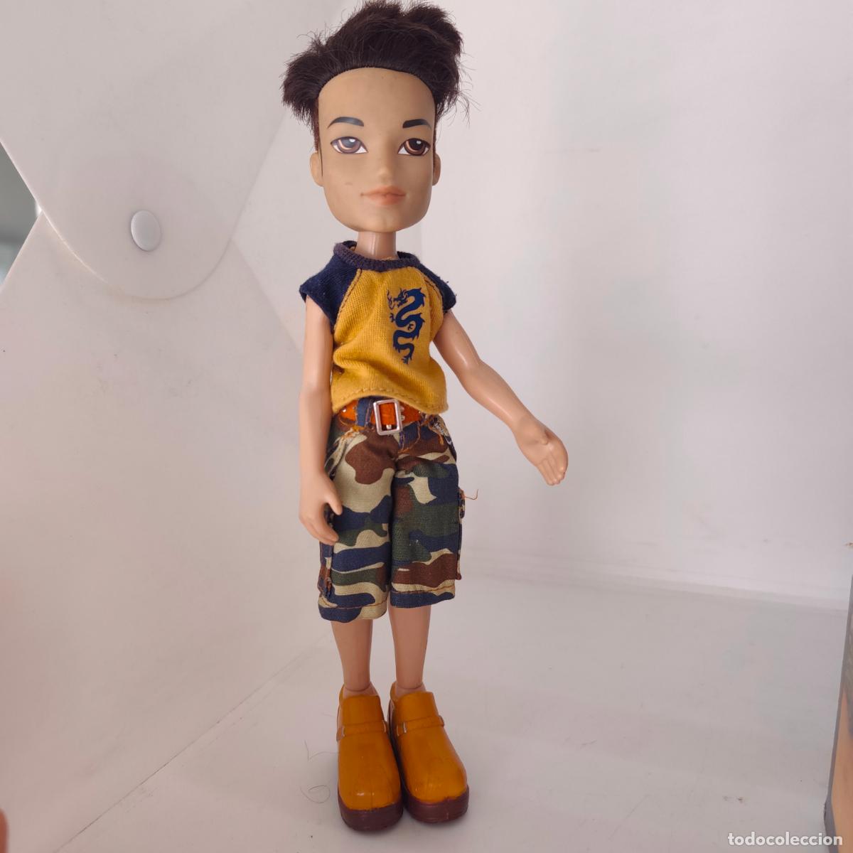Mu&ntilde;ecas modernas: MU&Ntilde;ECA BRATZ BOYZ EITAN 2003