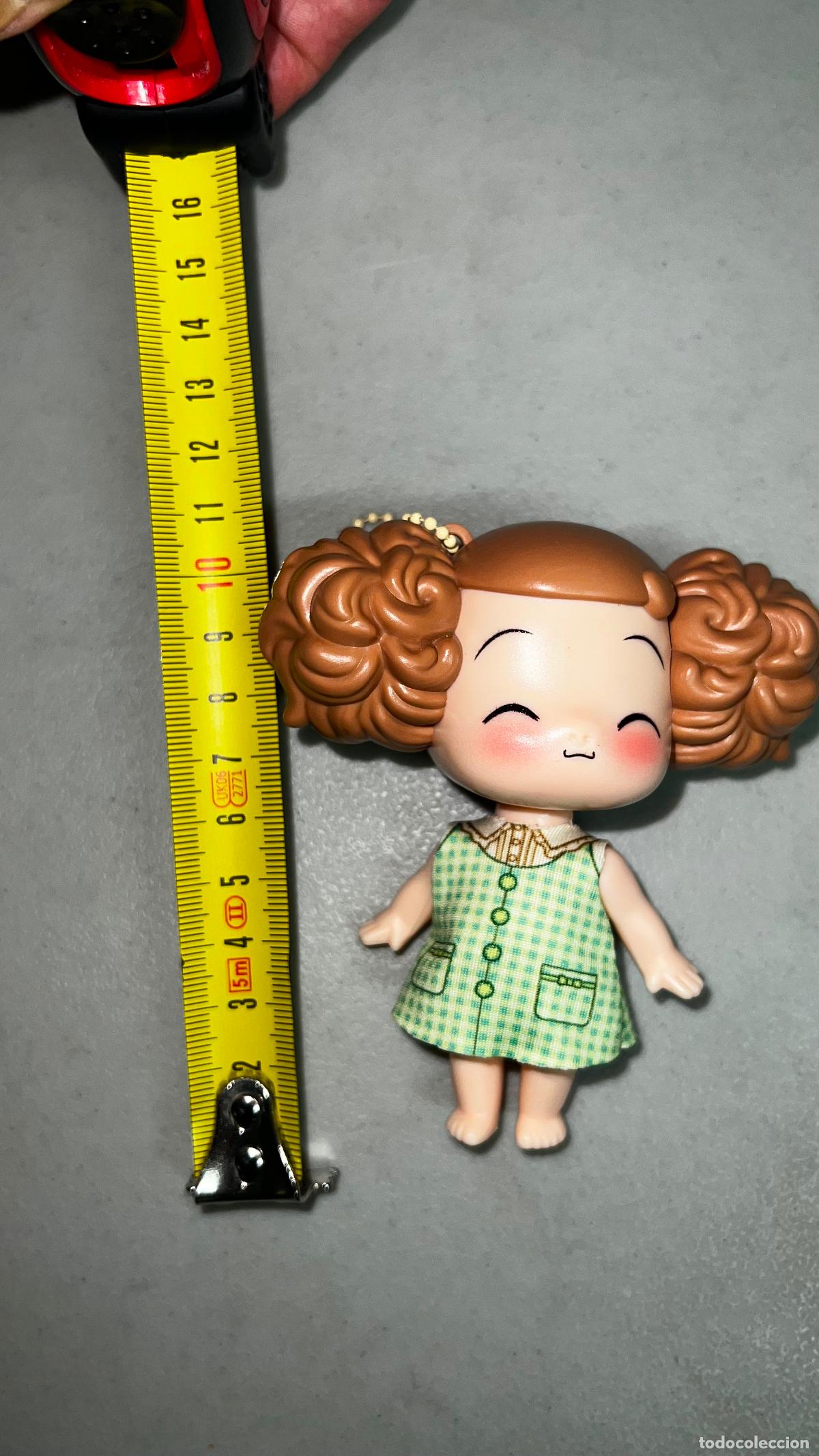 Mu&ntilde;ecas modernas: GRACIOSA MU&Ntilde;ECA TIPO LLAVERO - Foto 2