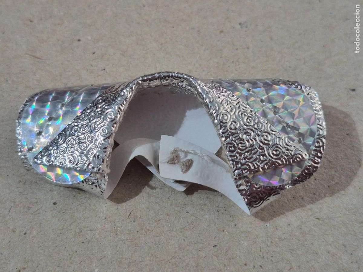 Poup&eacute;es Modernes: Chaleco color plata she-ra Motu princess of power