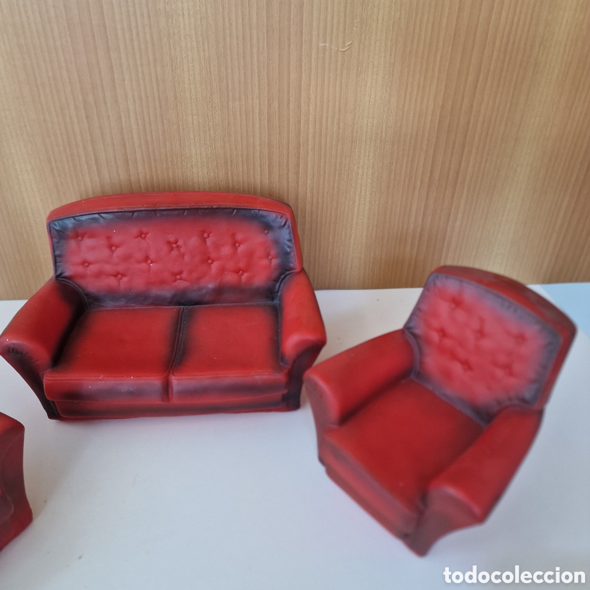 Mu&ntilde;ecas modernas: Sof&aacute; y sillones Sindy - Foto 2