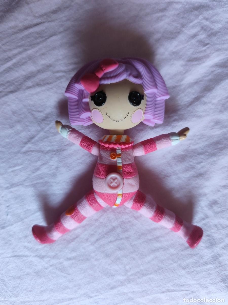 Mu&ntilde;ecas modernas: Lalaloopsy Mini Pillow Featherbed Silly Singer (sin caja)