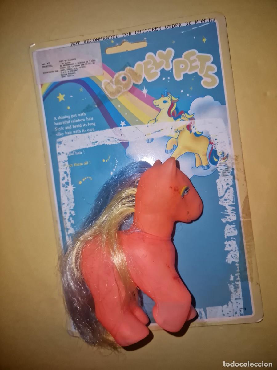 Mu&ntilde;ecas modernas: LOVELY PETS - PONY en su blister original