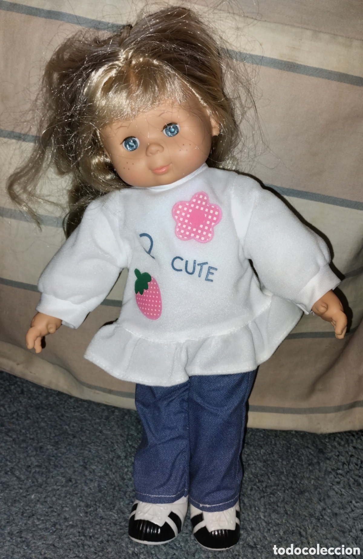 Poup&eacute;es Modernes: MU&Ntilde;ECA VINTAGE marca CITITOY a&ntilde;o 1983 de 35 cms de altura COMO NUEVA (ver fotos)