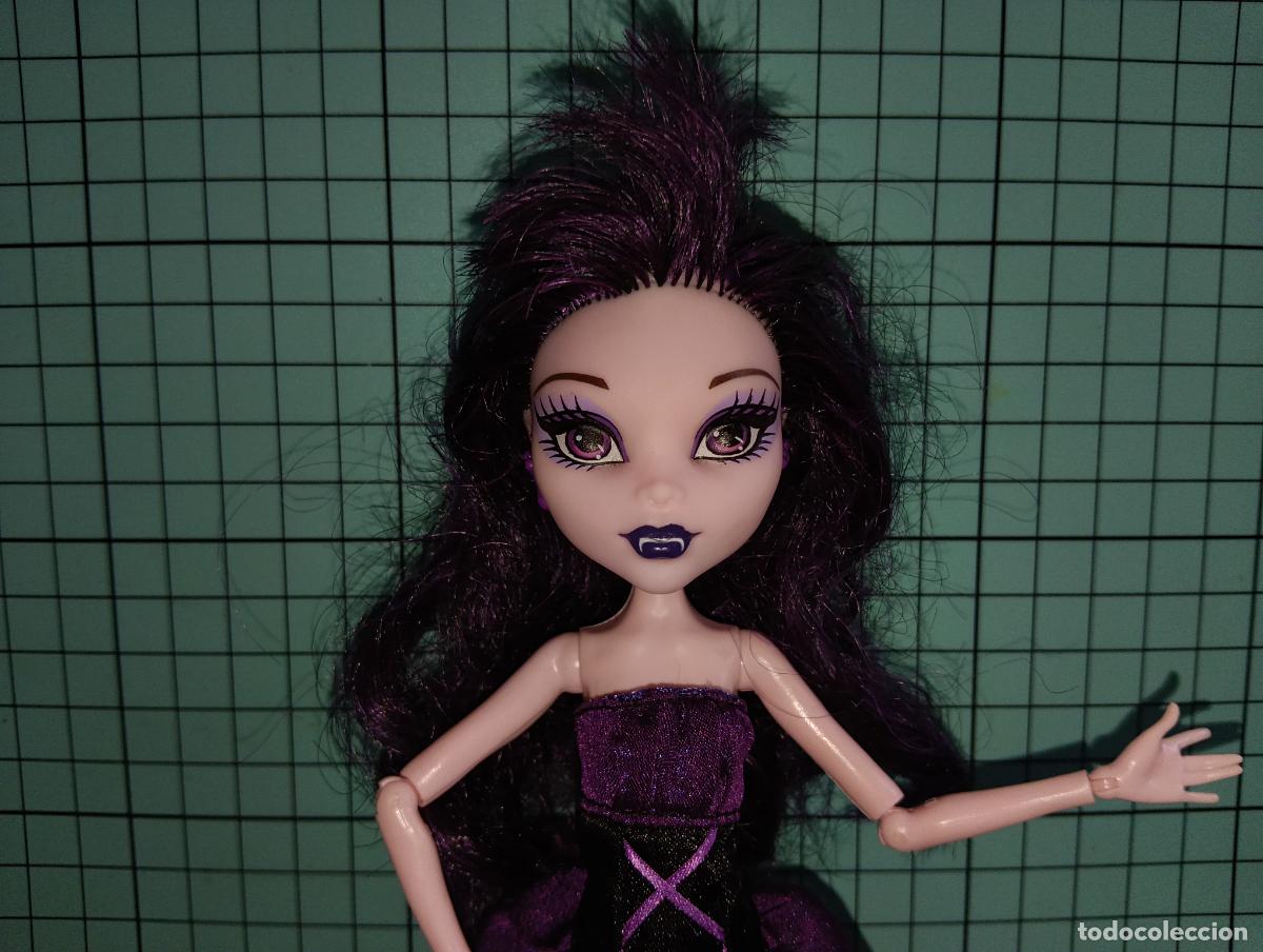 Mu&ntilde;ecas modernas: Mu&ntilde;eca Monster high Elissabat - Foto 2