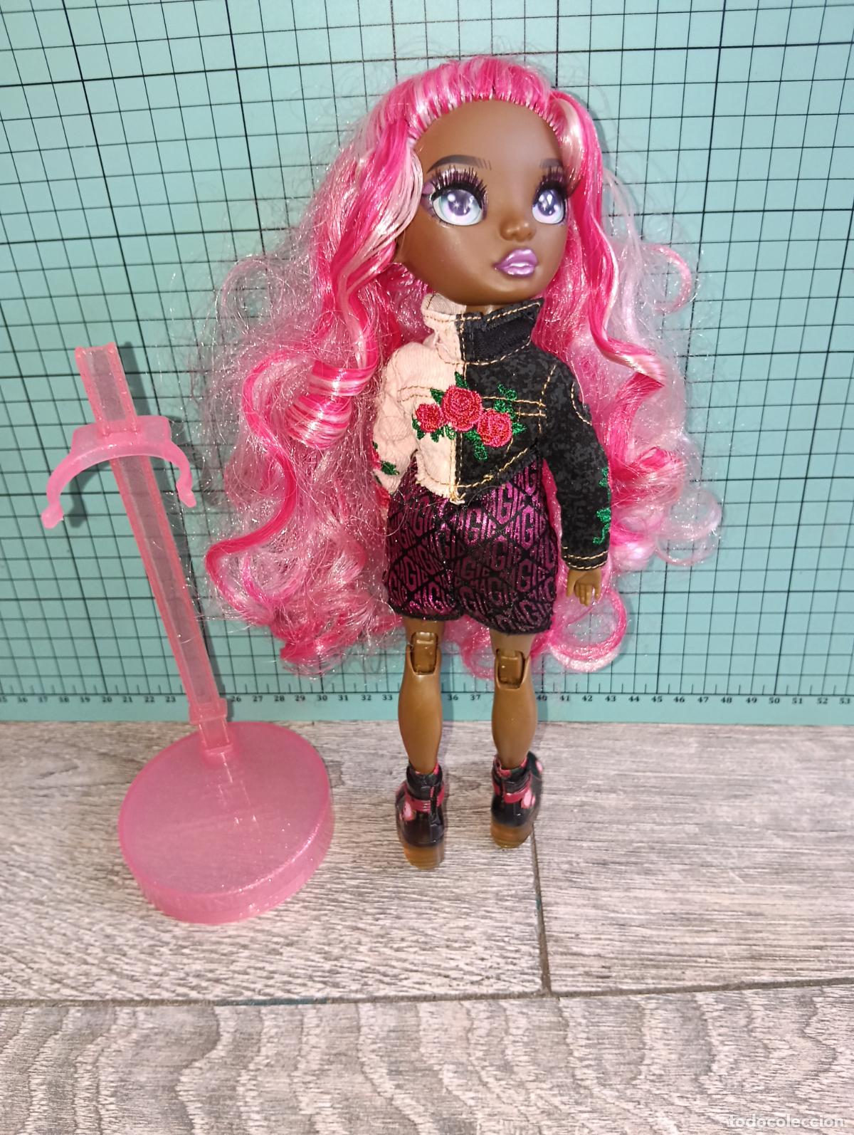 Mu&ntilde;ecas modernas: Mu&ntilde;eca Rainbow High Daria Roselyn - Foto 5