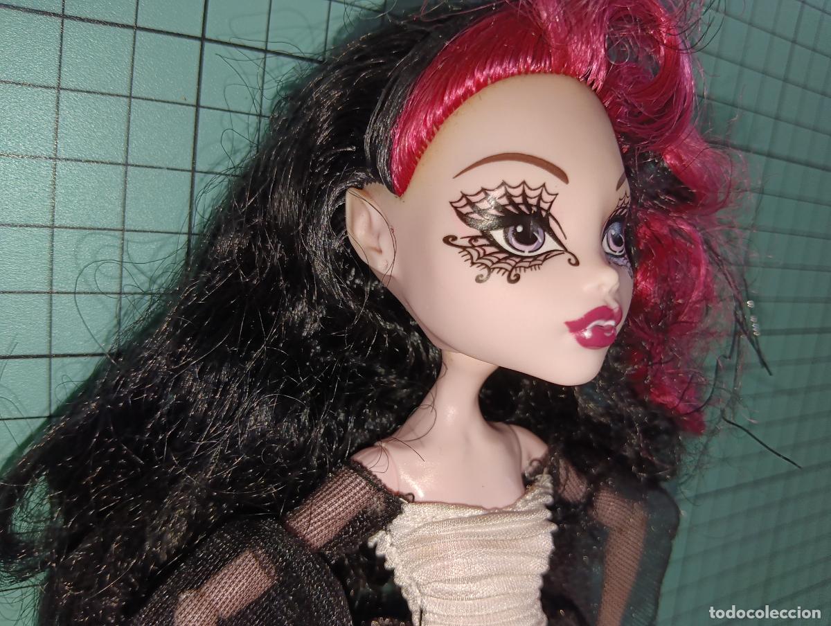 Mu&ntilde;ecas modernas: Mu&ntilde;eca Monster high Draculaura ghouls rules - Foto 2
