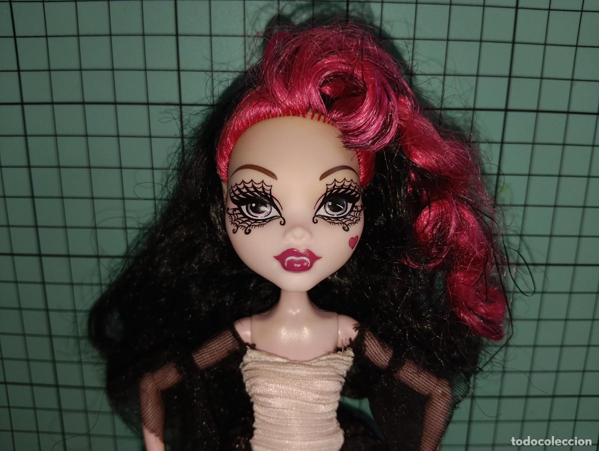 Mu&ntilde;ecas modernas: Mu&ntilde;eca Monster high Draculaura ghouls rules - Foto 1